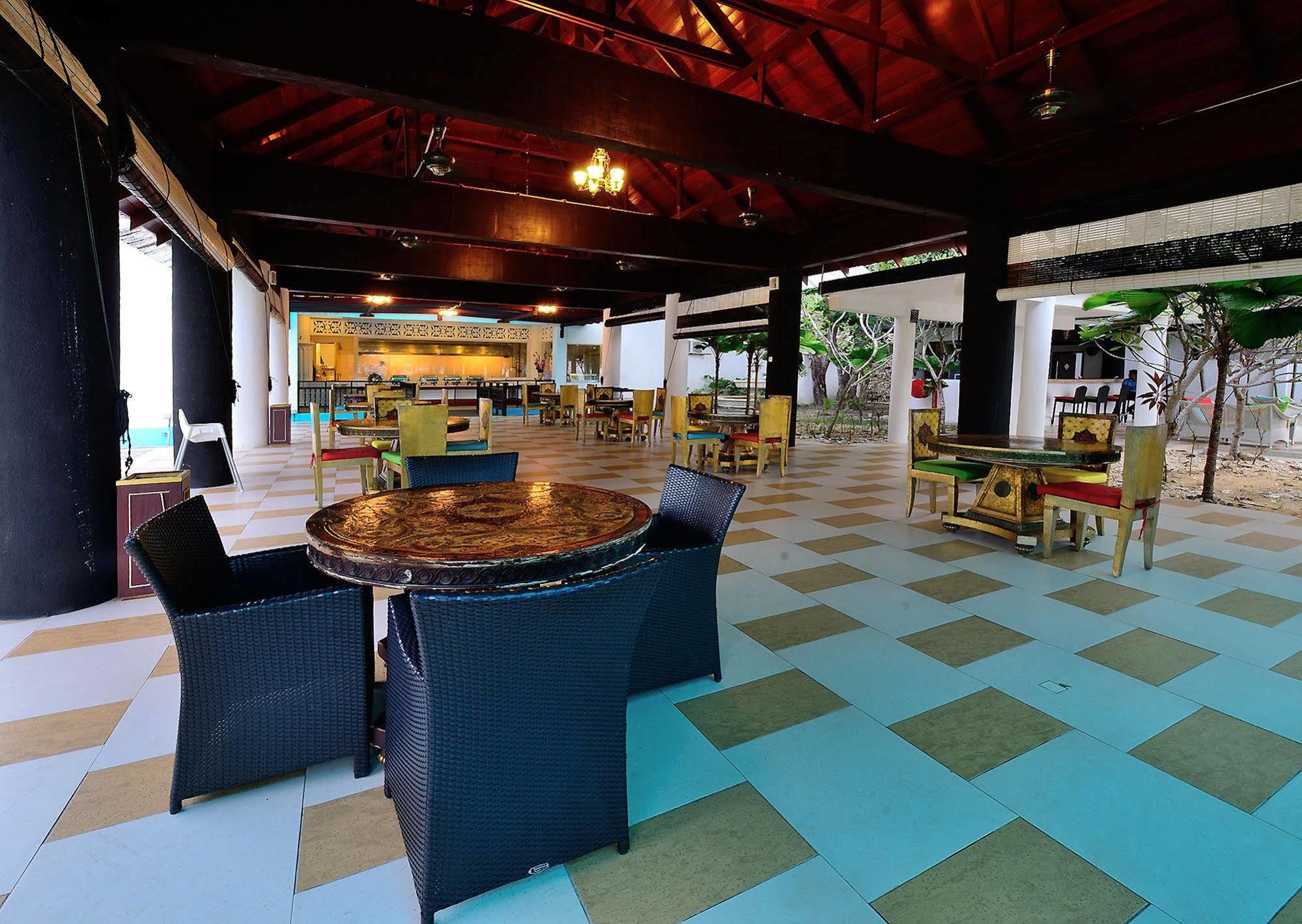 ซารี ปาซิฟิกา รีสอร์ต ซิบู ยะโฮร์ Hotel ปูเลาซิบู ภายนอก รูปภาพ