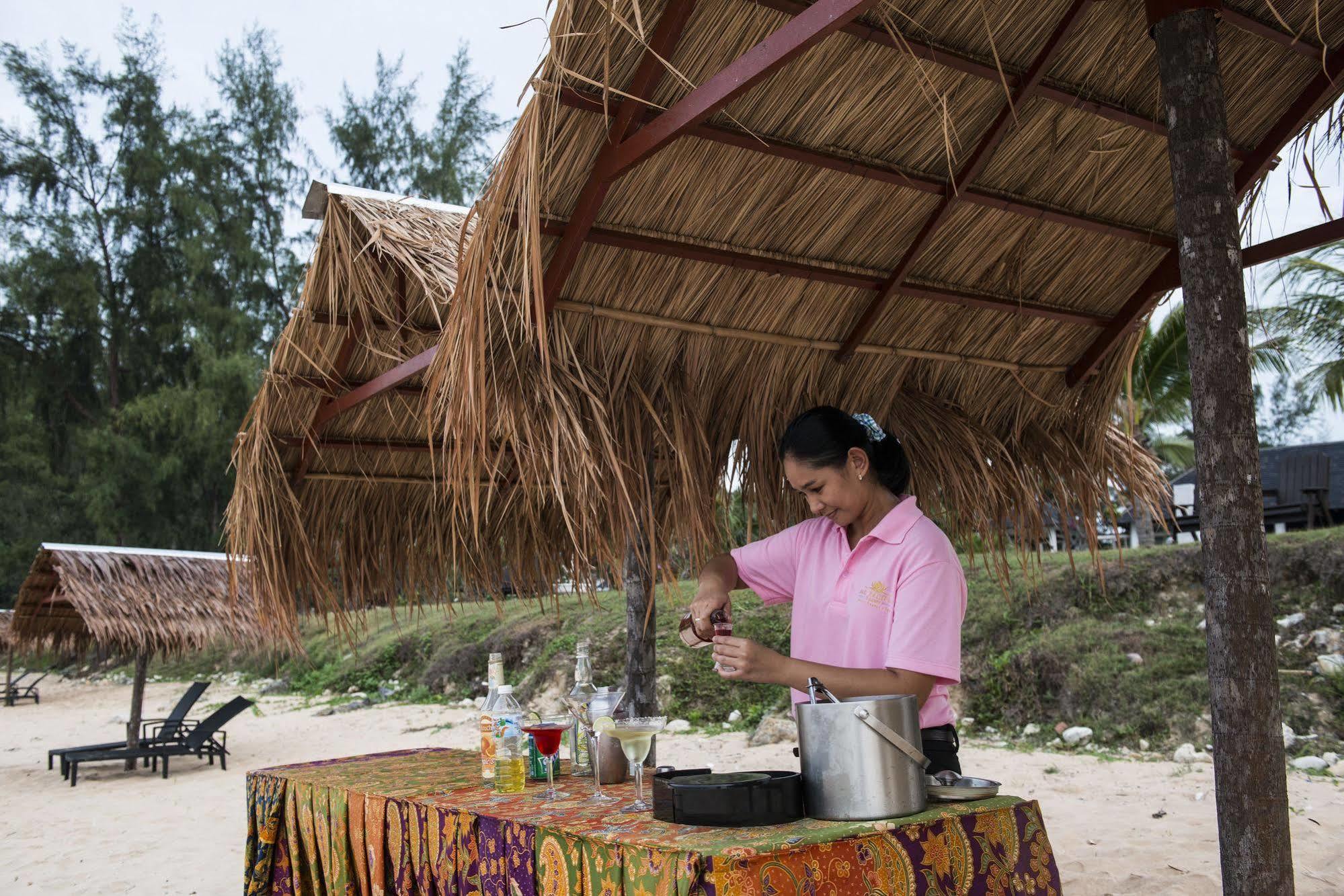 ซารี ปาซิฟิกา รีสอร์ต ซิบู ยะโฮร์ Hotel ปูเลาซิบู ภายนอก รูปภาพ