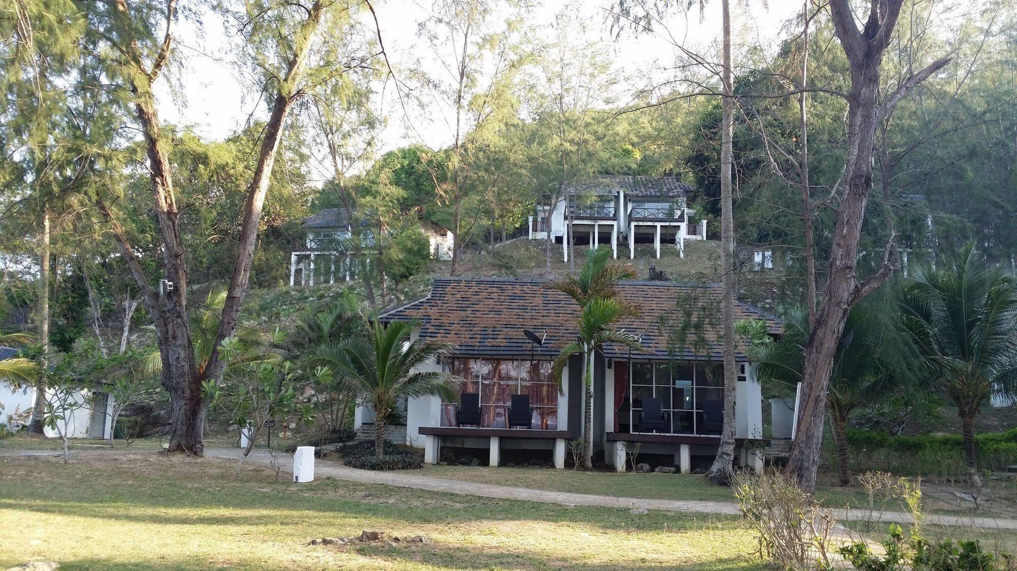 ซารี ปาซิฟิกา รีสอร์ต ซิบู ยะโฮร์ Hotel ปูเลาซิบู ภายนอก รูปภาพ
