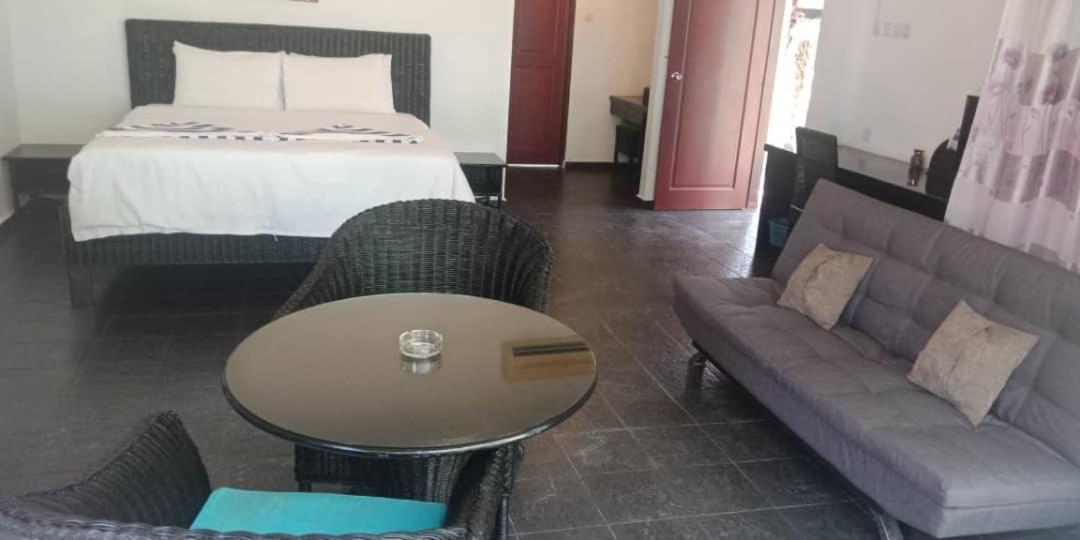 ซารี ปาซิฟิกา รีสอร์ต ซิบู ยะโฮร์ Hotel ปูเลาซิบู ภายนอก รูปภาพ